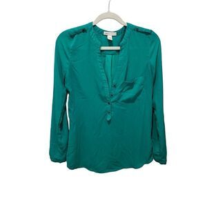 Kenneth Cole Reaction green top, women’s size S